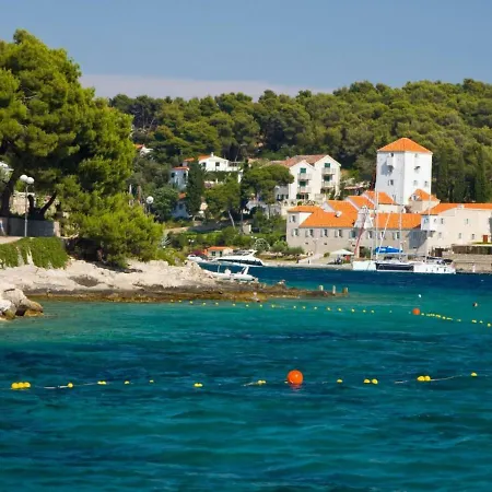 Holiday home Ratimir By Interhome